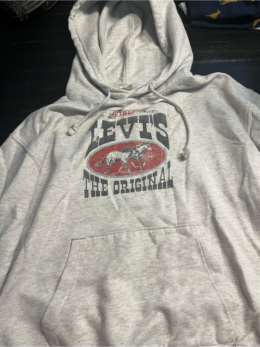 Levi's Light Gray everyday Pullover Hoodie with Red Graphic